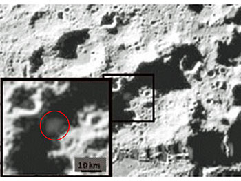 Cabeus impact plume